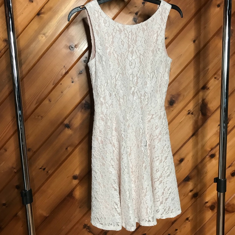 Juniors Dress